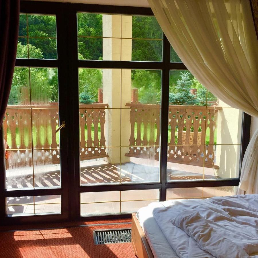 Zolota Pidkova Chalet Slawske