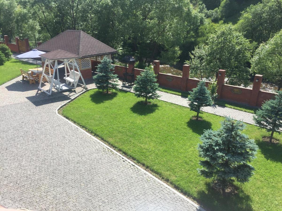 Zolota Pidkova Chalet Slawske